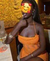  image of Glori a Ugandan female escort 