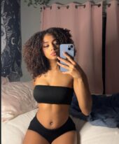  image of lily a Ugandan female escort 